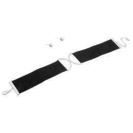 chic-choker-necklace-set-with-clear-stones-and-stud-earrings1